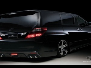 Toyota Alphard 2012 back view